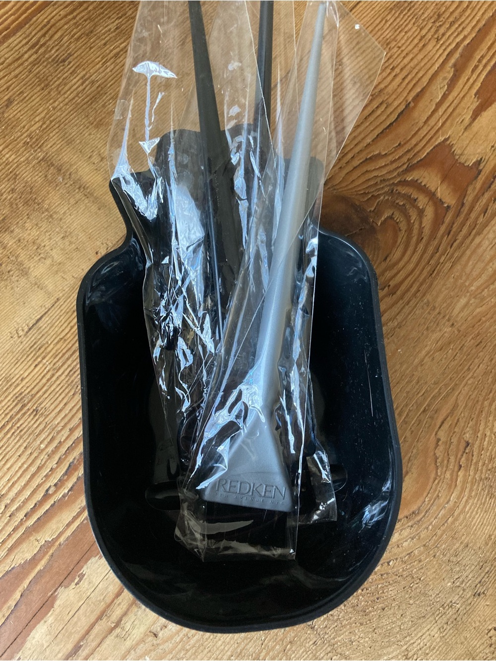 Matrix Professional Hair Coloring Bowl with 3 New Application Brushes